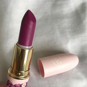MAC Patrick Starrr lipstick